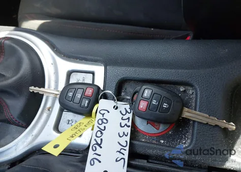 2016 Scion Fr-S z USA, uszkodzony, nr VIN JF1ZNAA11G8707616